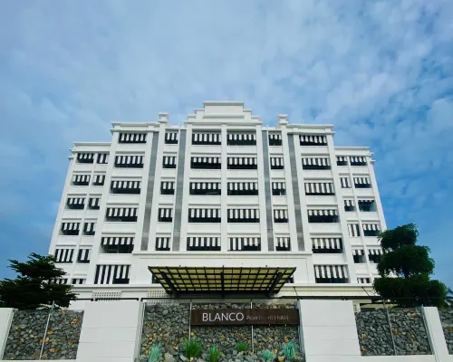 Blanco Apartment Hotel Hotels in Bintulu