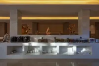 蔵竜・星牧リゾートホテル（香格里拉）