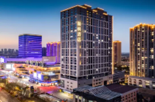 Lavande Hotel (Xuchang Jinhui Plaza Pang Donglai Angel City)