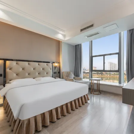 Cangxi Sanhe Hotel