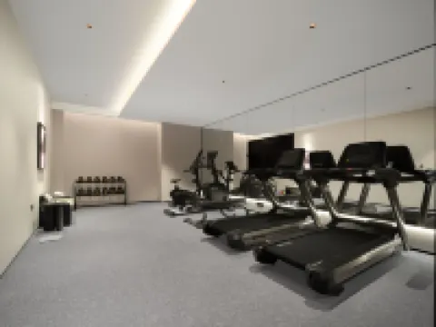 Jieyang Jinxianmen Atour Hotel