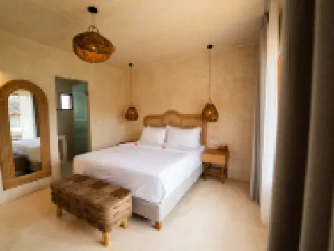 迪維諾吉利艾爾 吉利阿爾酒店