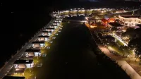 Lesu Space Capsule Homestay · Lake - New
