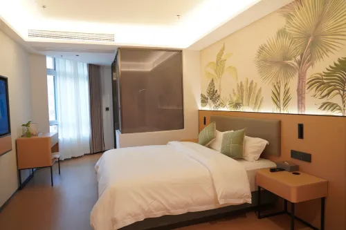 Fuchuan Yuncheng Meisu Hotel (Minzu Culture Square Branch) - balcony