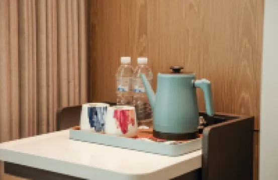 Echarm Hotel (Xiaogan East Station Hubei Engineering College)