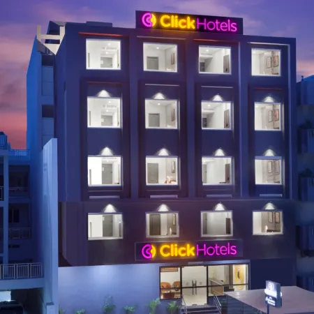 Click Hotel Jaipur, Raja Park Отели рядом с достопримечательностью «Торговый центр Pink Square Mall»