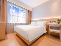 Yunhe Zhenpin Hotel (Northwest Road Military General Hospital Branch) 우루무치 호텔