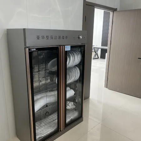 Jingmen Loulan Hotel (Xuanhua Bus Station) Отели в г. Чжанцзякоу
