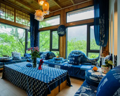 Chuse Nanhua Homestay Hotele w: Kaili
