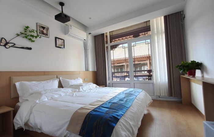 Ciyun Yashe Express Hotel