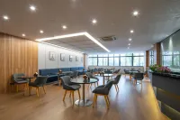 Urba Hotel (Xintiandi Wuyue Plaza, Jintan District, Changzhou) - breakfast