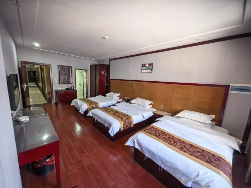 Xia Longsheng Hotel