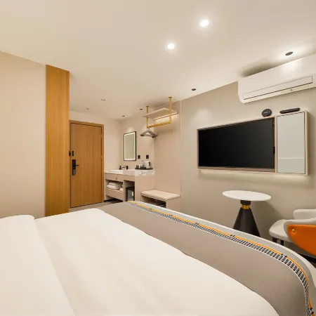 Hiwave Hotel (Shanghai Fudan University Wujiaochang Metro Station) Отели рядом с достопримечательностью «Янпу»