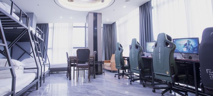 Linyi Bobo Xiong E-sports Hotel Hotels in Linli County