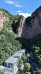 Wuhua Mountain Resort Homestay
