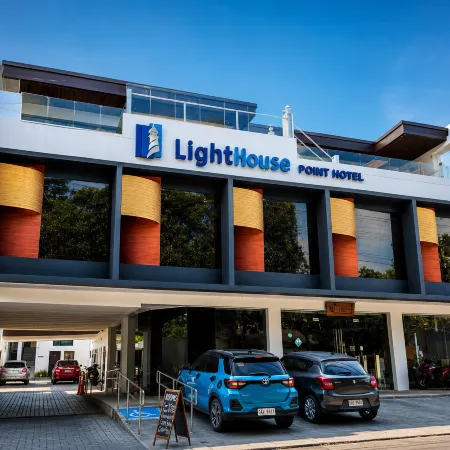 Lighthouse Point Hotel