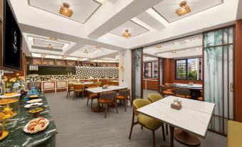 Wanda Plaza Huapeng Hotel, Guangzhou Railway Station