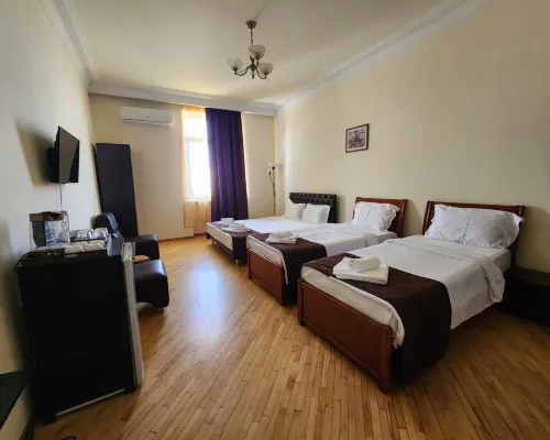 Nana Grand Hotel Hotels near Lovers' Park