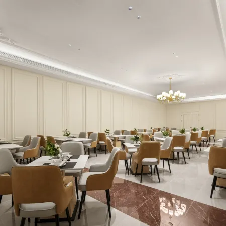 Vienna International Hotel (Yongkang Street Xinyuan School Metro Station Branch)