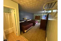 Gray Plaza Motel Benton I-57 IL - Motels