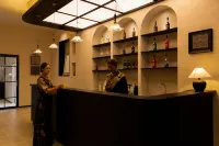 Boye BOYE Designer Resort Scenic Homestay (Shangri-La) - bar