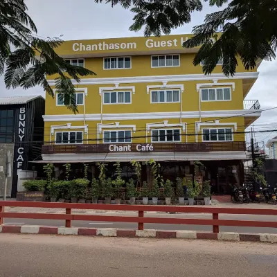 Chanthasom Guesthouse Hotel in zona Tempio Si Muang