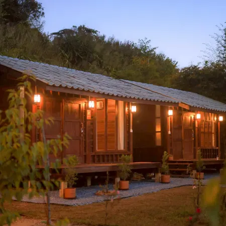 Baan Hwin Stay & coffee Rakthai