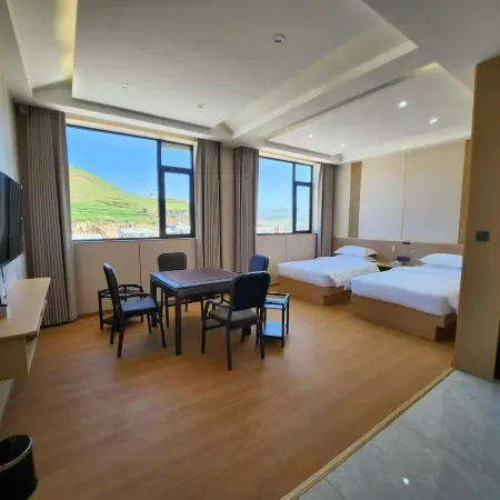 Hezuo Linglong Homestay