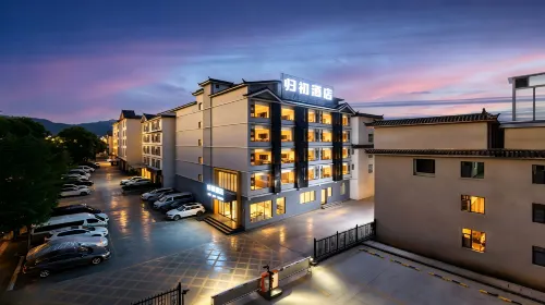 Guichu Hotel (Gucheng Lijiang Old Town) - de negocios