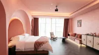 Saha Homestay - balcony