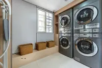 Lushang Business Apartment - بار