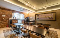 Yangsan Pyeongsan Den Bastar Hotel - جاكوزي
