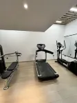 Yilong Wanguo Hotel (Longxi People's Square) - Gym