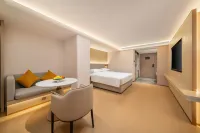 Poltton International Apartment (Foshan Midea Headquarters Beijiao Park Subway Station) - 3-Star