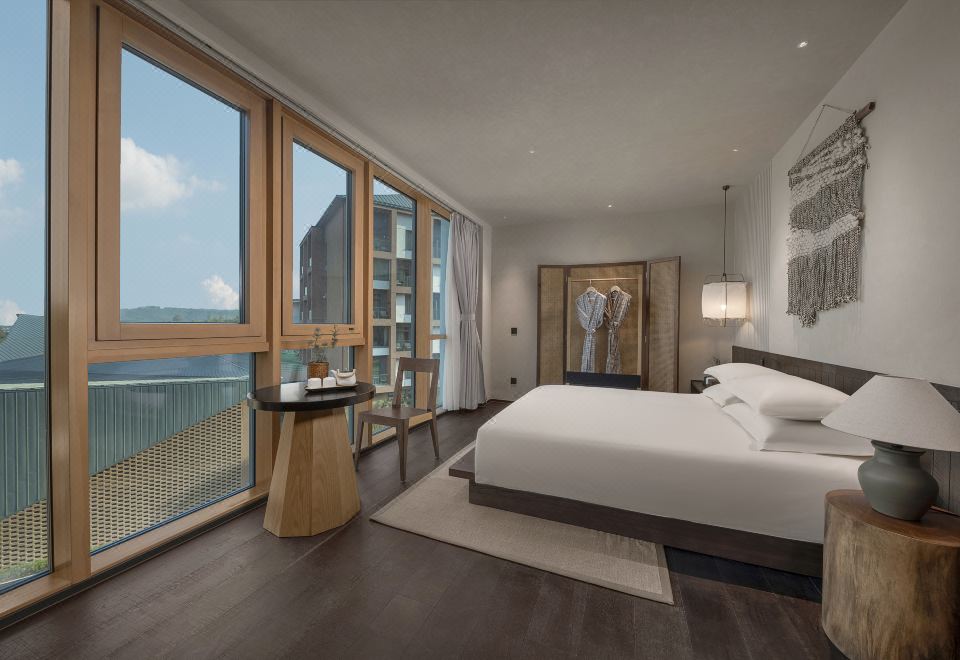 Huzhou Yubugu New Century Resort HotelHotel Overview