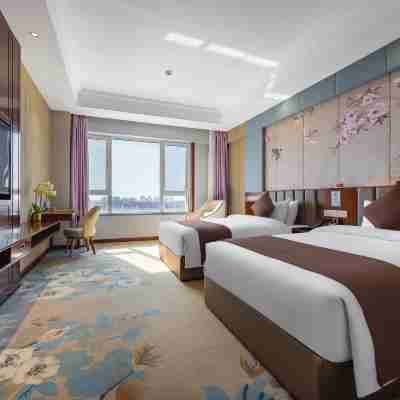 Ruiya Zhongyi Hotel Rooms