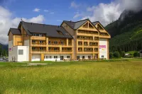 Cooee alpin Hotel Dachstein Các khách sạn gần Hallstatt Lutheran Church