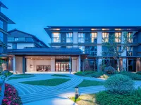 舟山禾葉酒店(普陀山機場蜈蚣峙碼頭店) 鄰近舟山普陀山機場的酒店