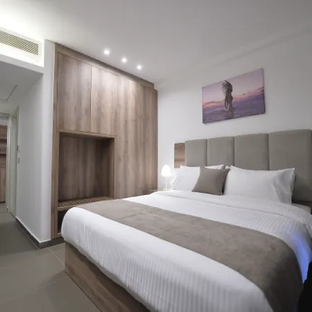 Zett Hotel