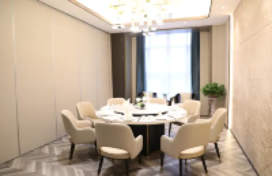 濟南頤正大廈（泉城廣場店）