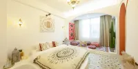 Twelve Guesthouse - Uitgelichte Themakamer In Mediterrane Stijl (bad)