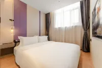 Meili Maple Hotel (Xi'an Bell Tower Metro Station Huimin Street Branch)