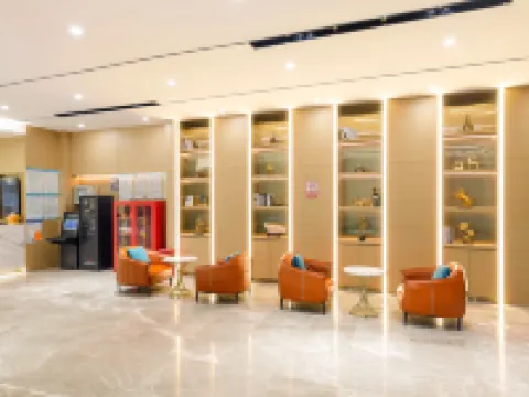 尚品輕雅·希楓XIFENG酒店(信豐聖塔廣場店) 信豐酒店