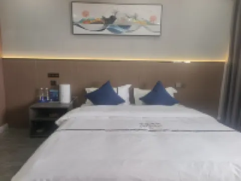 Letu Oxygen Supply Scenic Hotel (Gangrenboqi Scenic Area)