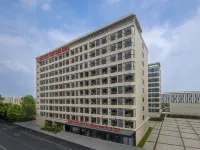 Hilton Garden Inn Guangzhou Airport Aerotropolis Hotels near Baiyunjichangbei Railway Station