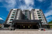 Fantasy Palace Hotels near Sun Moon Lake Ropeway Station