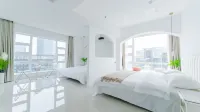 Chongqing Xuanxi Homestay (Jiefangbei Pedestrian Street Hongyadong Branch) Hotels in 