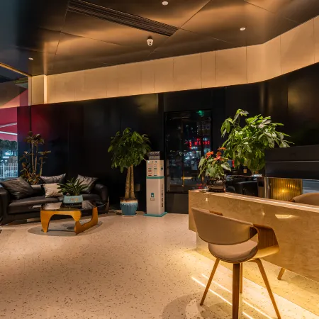 Exception Hotel