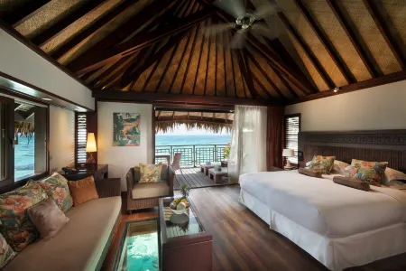 Hilton Moorea Lagoon Resort and Spa Отели в г. Паопао