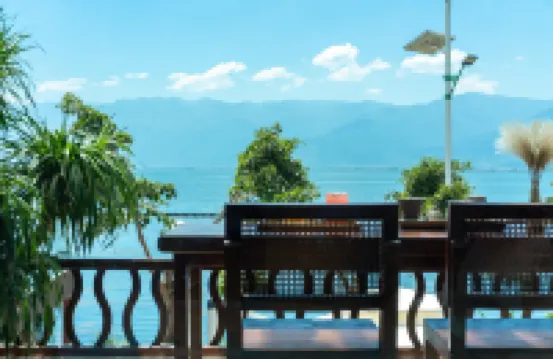 Flower Zhu lux Daishuihe Seaview B&B Hotel (Dali Shuanglang Ancient Town)